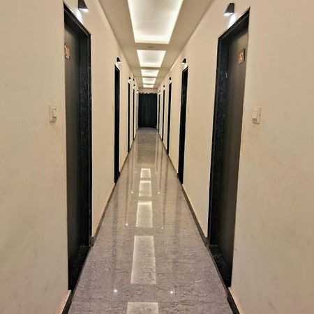 Hotel Shiv Mangalam Near Kashi Vishwanath Tample Varanasi Ngoại thất bức ảnh